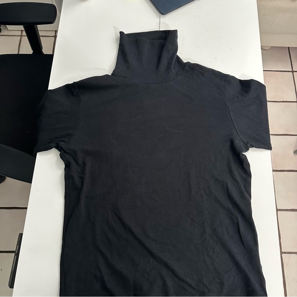 Uniqlo Black Long Sleeve Top Size XS